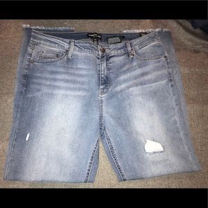 Kenneth Cole “Jess Skinny Jeans” size 14